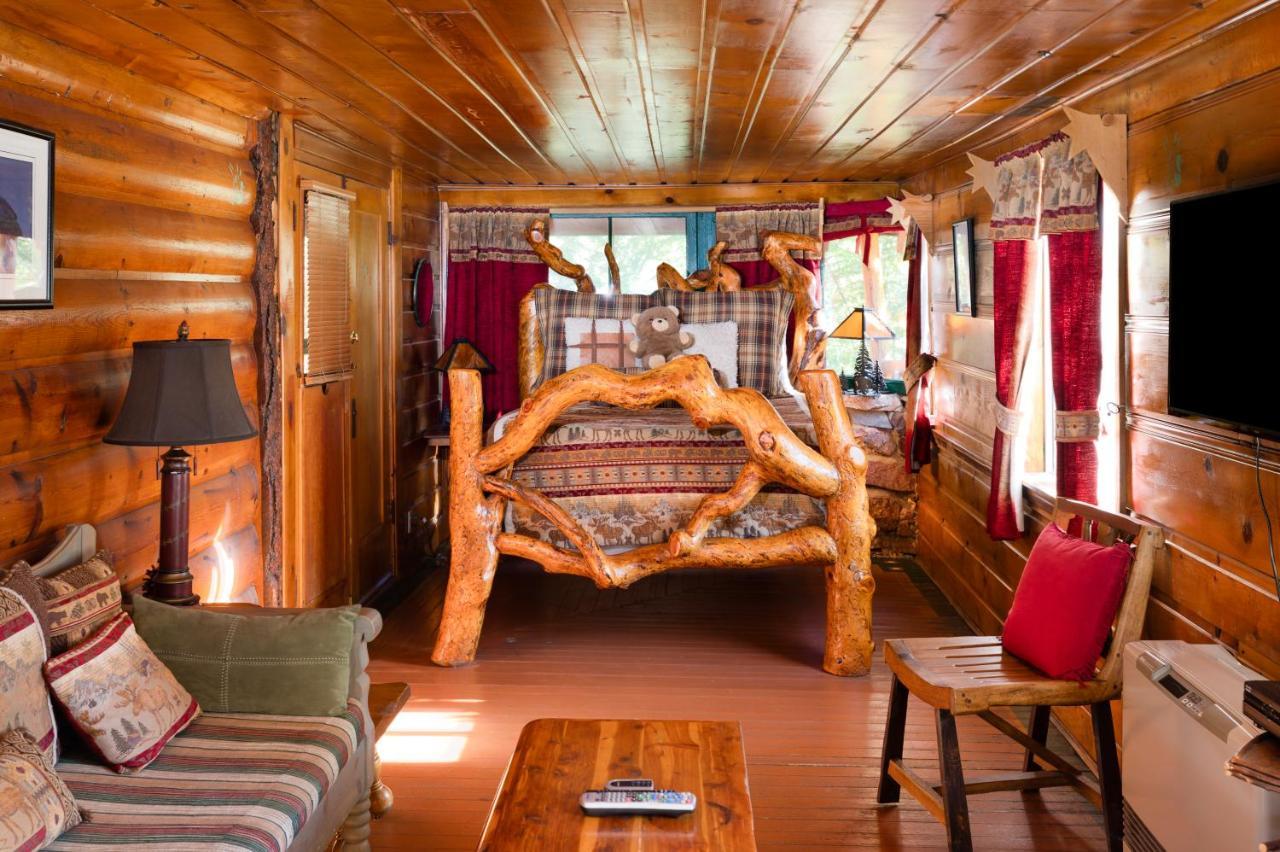 مبيت وإفطار بيغ بير لاكي، سان بيرناردينو، كاليفورنيا Gold Mountain Manor المظهر الخارجي الصورة