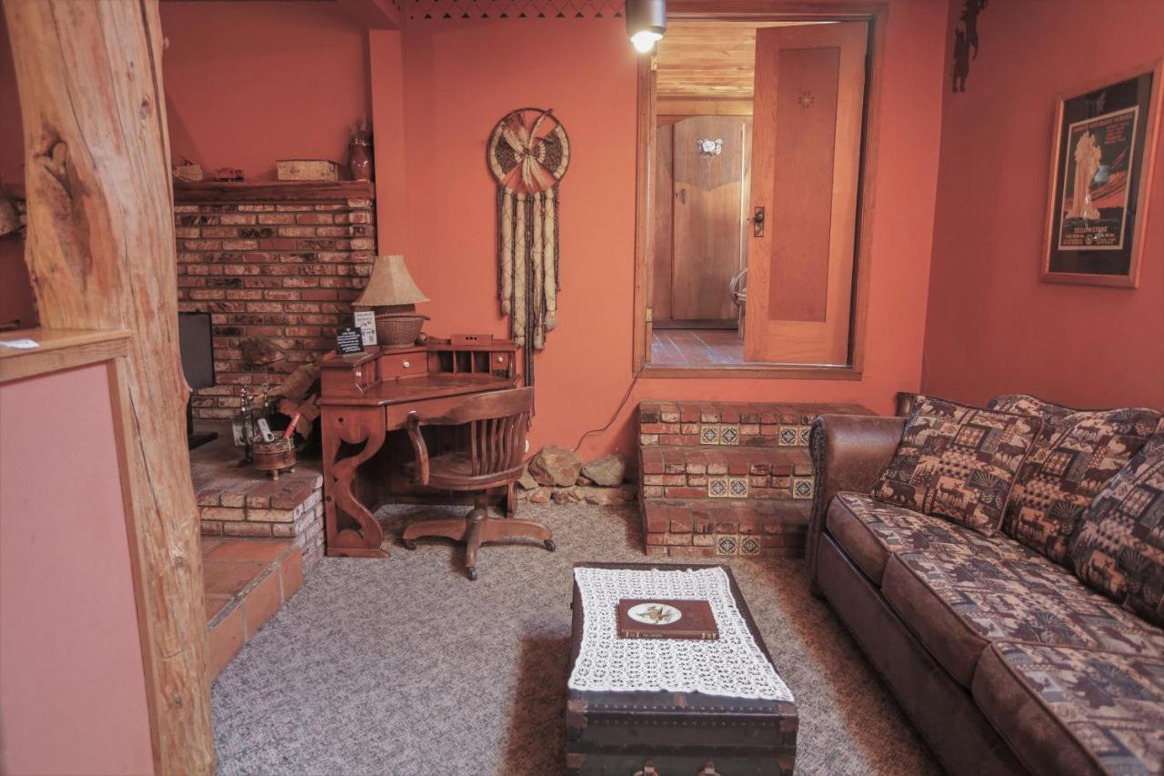 مبيت وإفطار بيغ بير لاكي، سان بيرناردينو، كاليفورنيا Gold Mountain Manor المظهر الخارجي الصورة